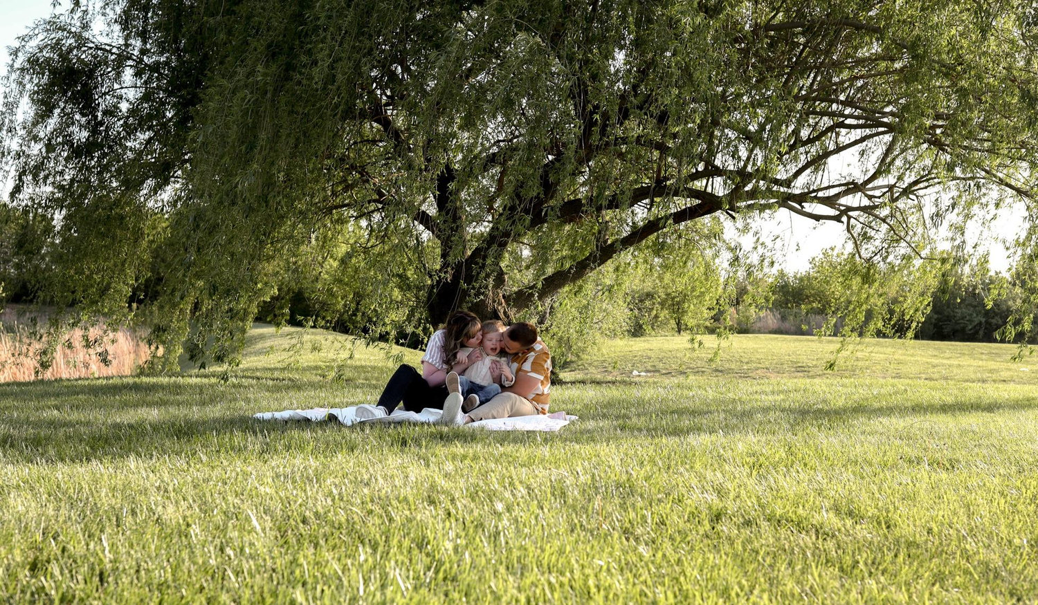 The Wedding Website of Eva Grantham and Jordan Sherrer