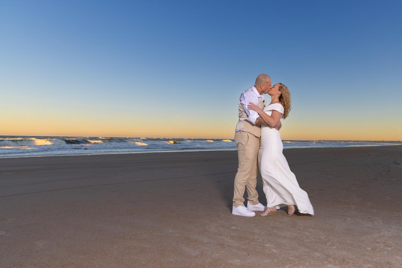 The Wedding Website of Leslie Williams and Charles Williams