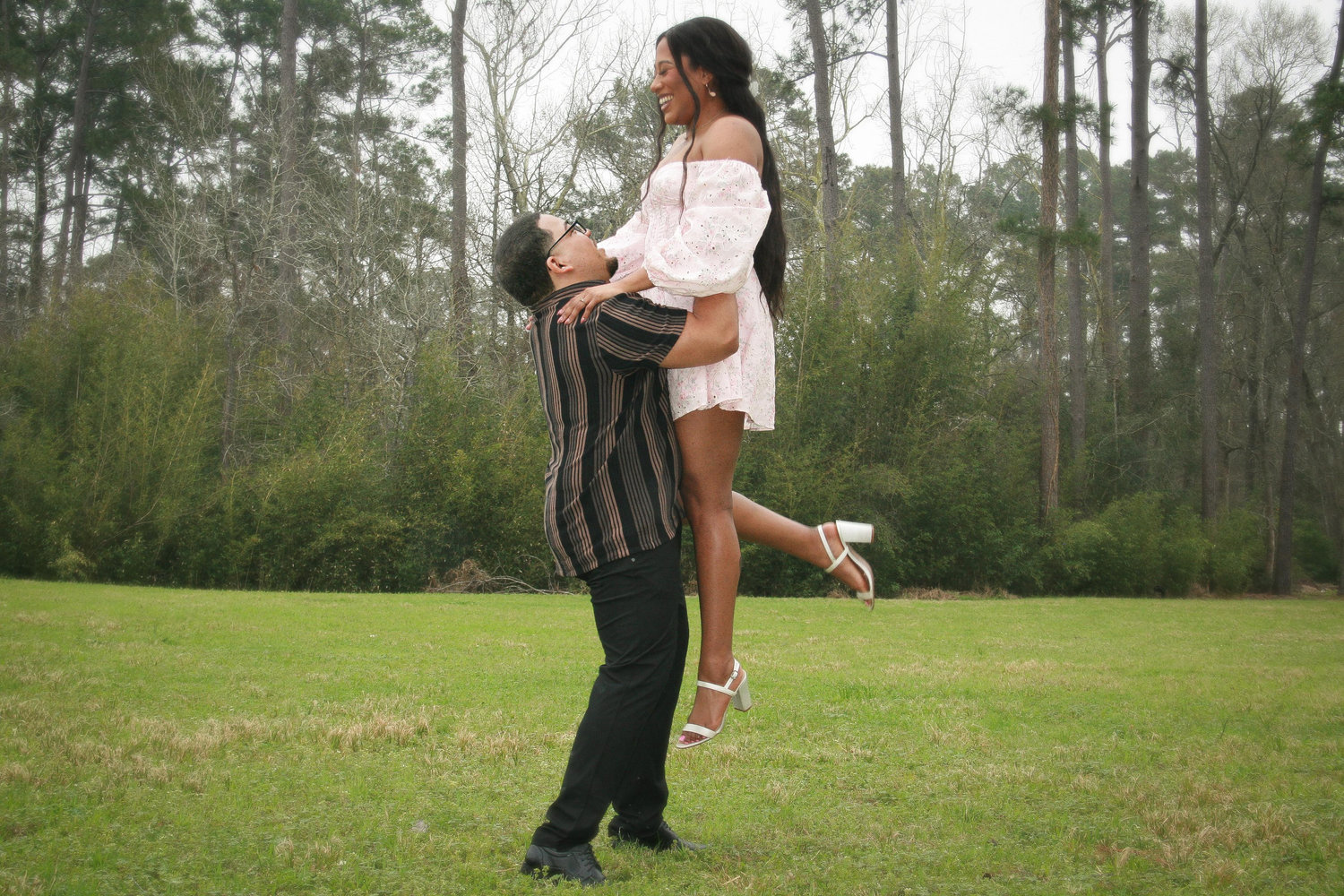 The Wedding Website of Arrianna Ramirez and Marion Washington