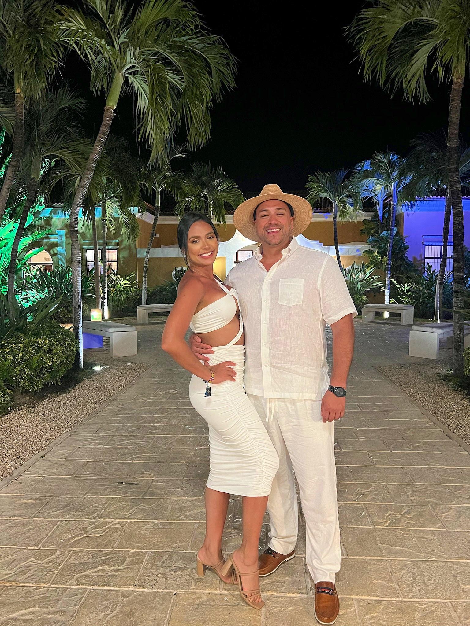 The Wedding Website of Loraine Macias and Roberto Alvarez