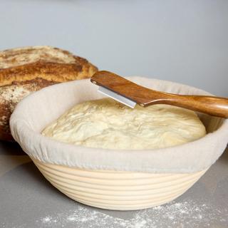 Tom Papa Breaking Bread Lame