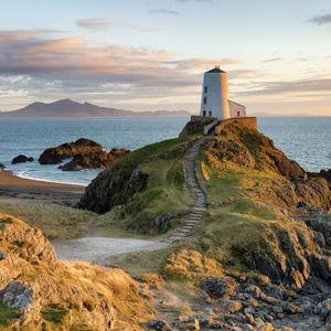 Honeymoon Fund to Wales