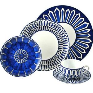 Hermes Bleus d'ailleurs 5 pc Place Setting
