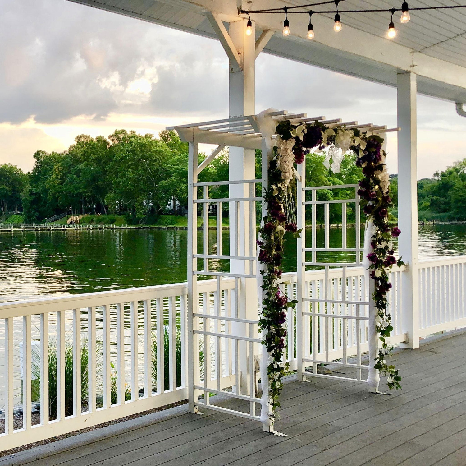 Anchor Inn ceremony area