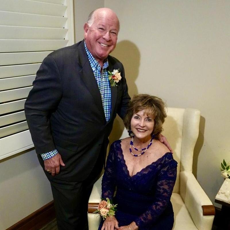 The Bride’s mom, Rebecca Praul, and Dad 2, Myke Praul