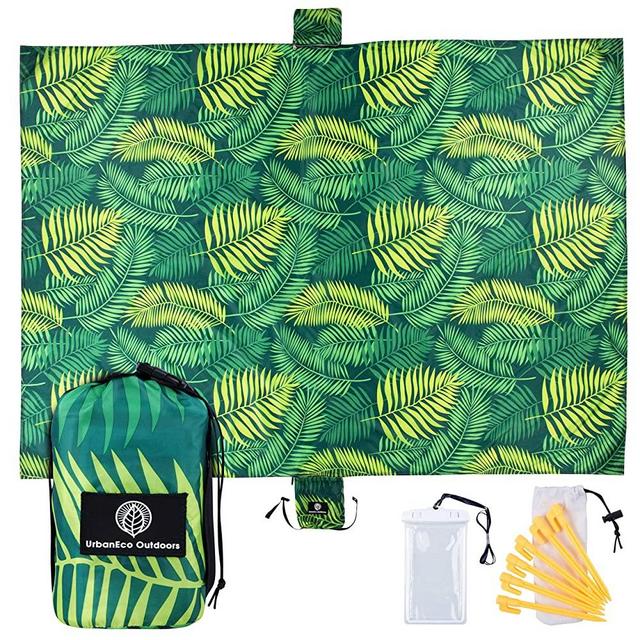 UrbanEco Outdoors Lightweight Beach Blanket - Oversized 107" x 77" - Waterproof Sandproof - Double Anchored for Fun Leisure Beach Blanket - With Stake Pouch and Plastic Stakes - Durable Sand Beach Mat