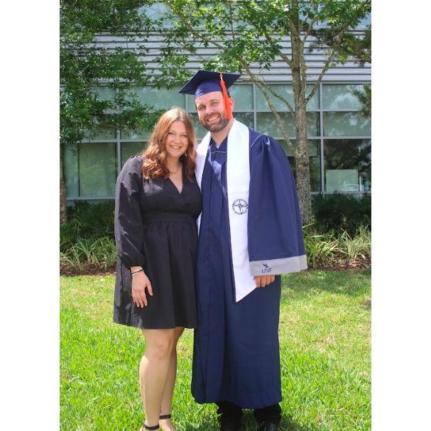 Adam graduated with his bachelors in Electrical Engineering!