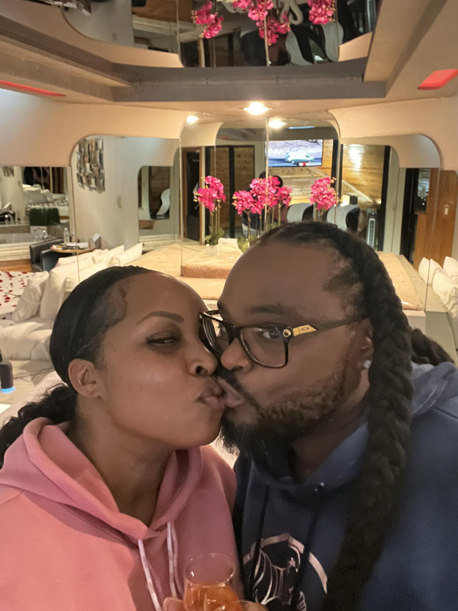 Romantic Valentines Day getaway ❤️