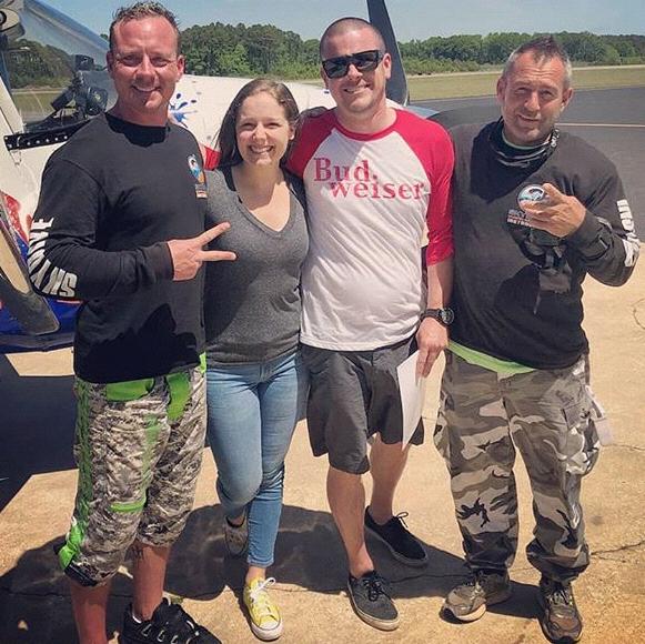 05.03.18
Rob gave Kris the best 37th Birthday Present Possible: Skydiving!!
Kris LOVED it!
Rob liked it significantly less... 😜