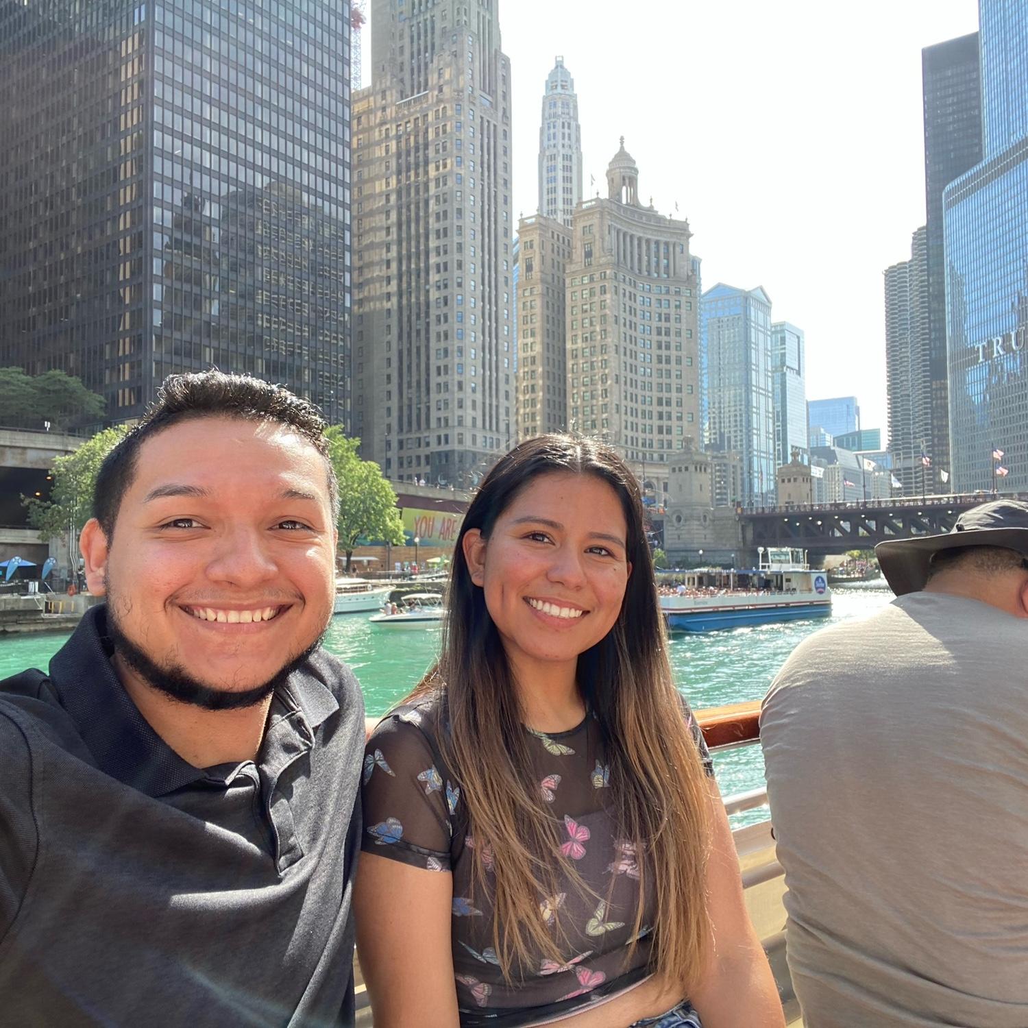Chicago River Boat Tour
August 2021