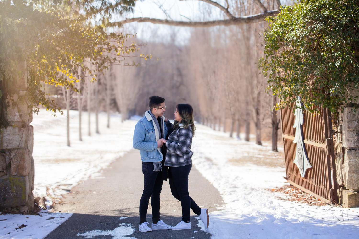 The Wedding Website of Jeos Mikael Onglengco and Dixijane Gutierrez