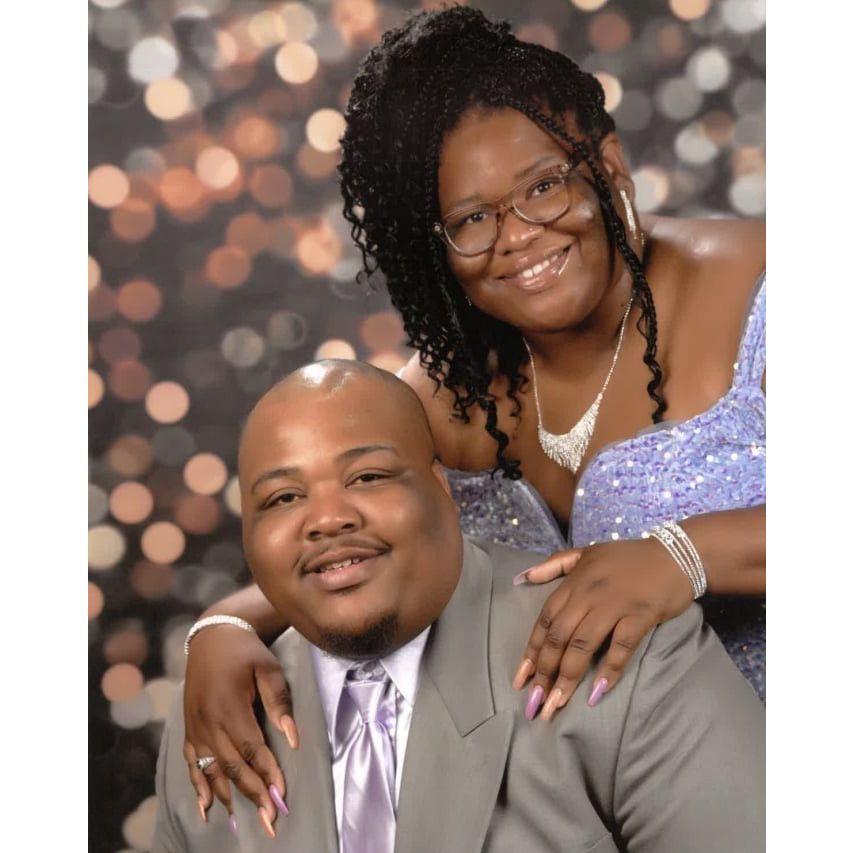 This is one of our favorite pictures together!