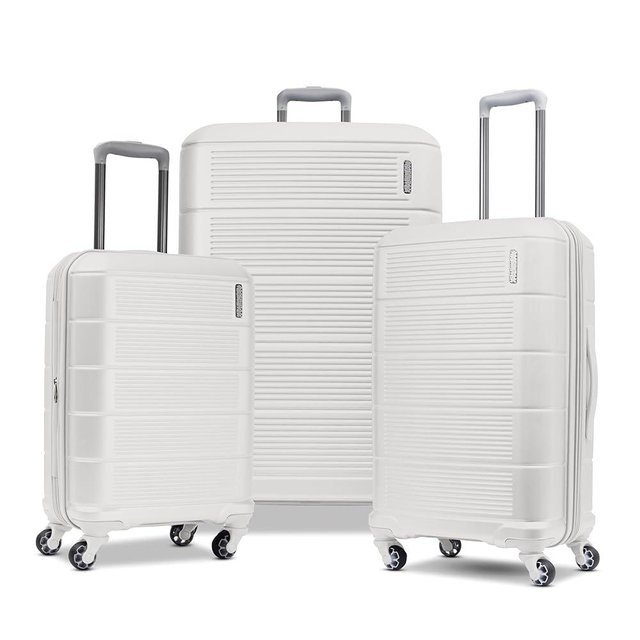 American Tourister Stratum 2.0 Expandable Hardside Luggage with Spinner Wheels