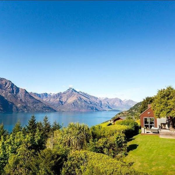 Honeymoon Hotels