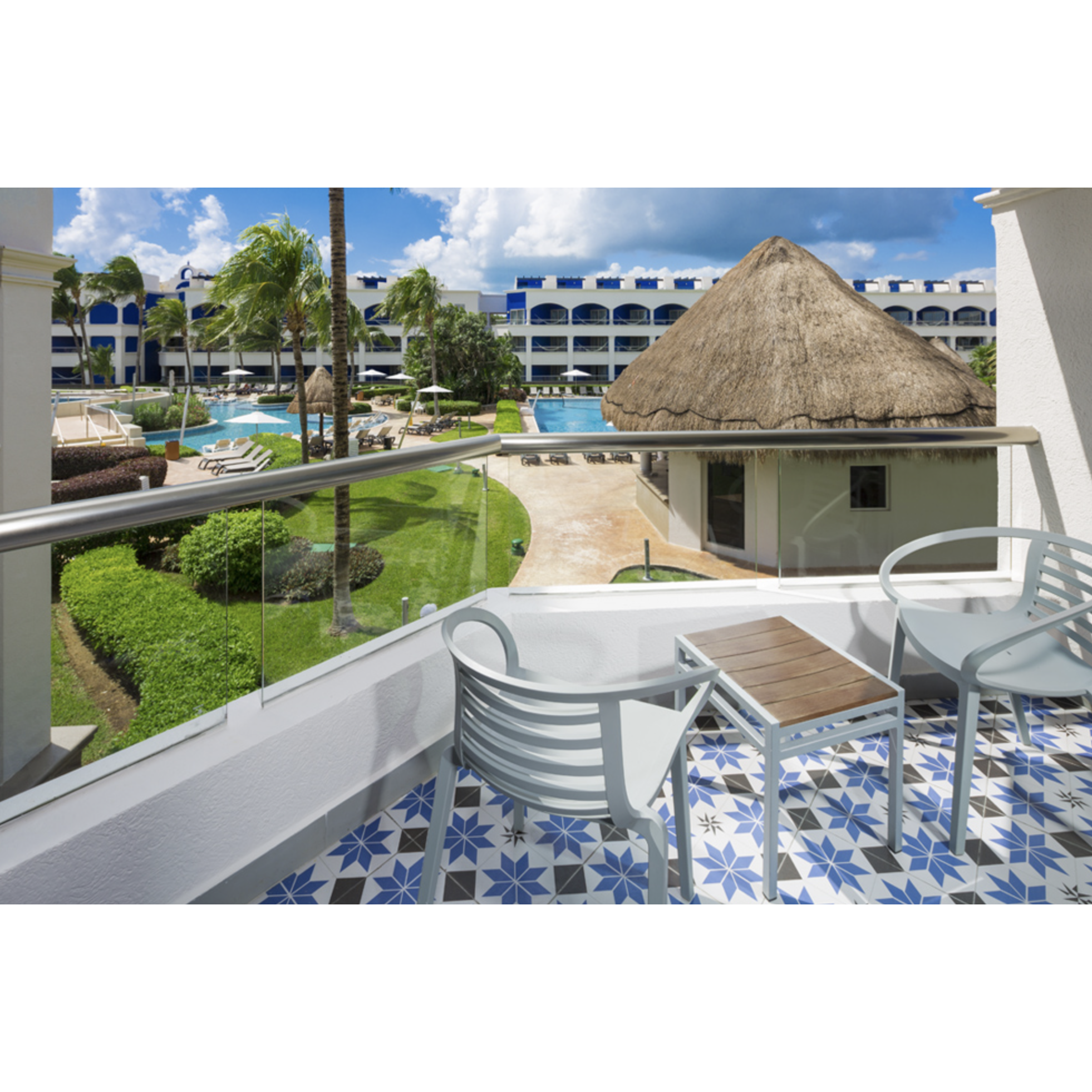 Heaven Deluxe Diamond Balcony