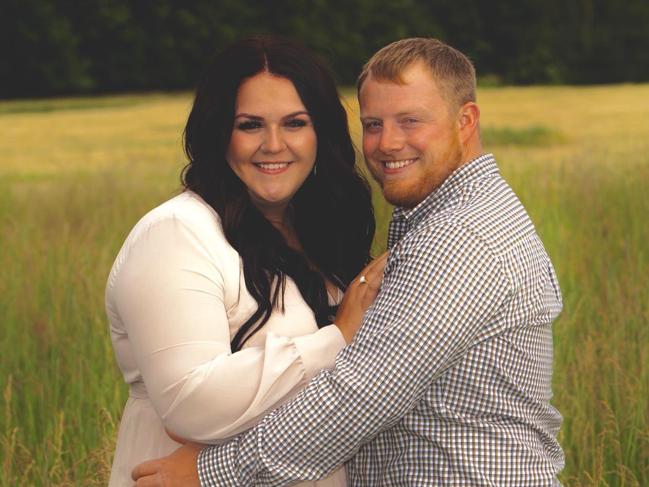 The Wedding Website of Taylor Raap and Elex Sokolowski