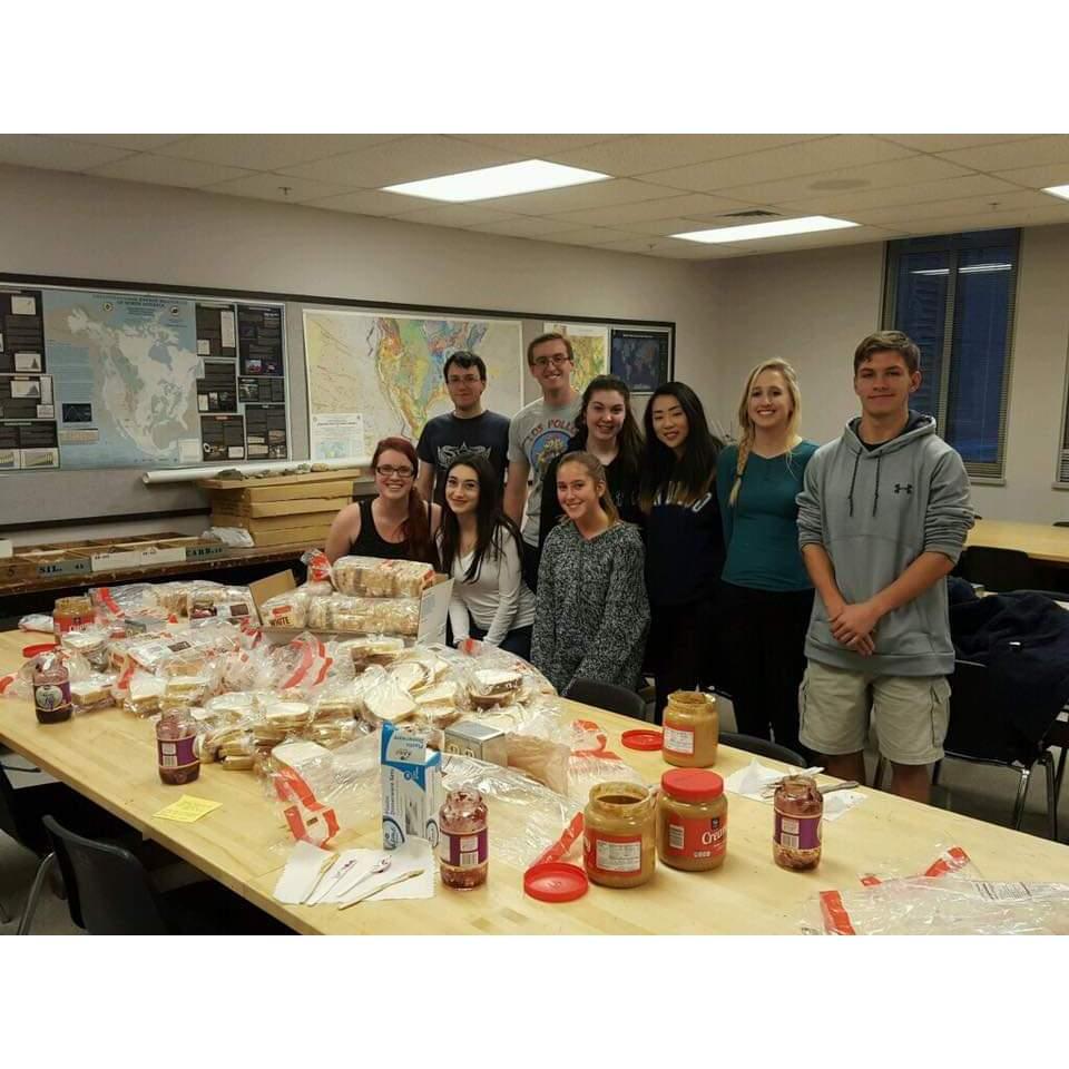 Volunteering together in college - 2016