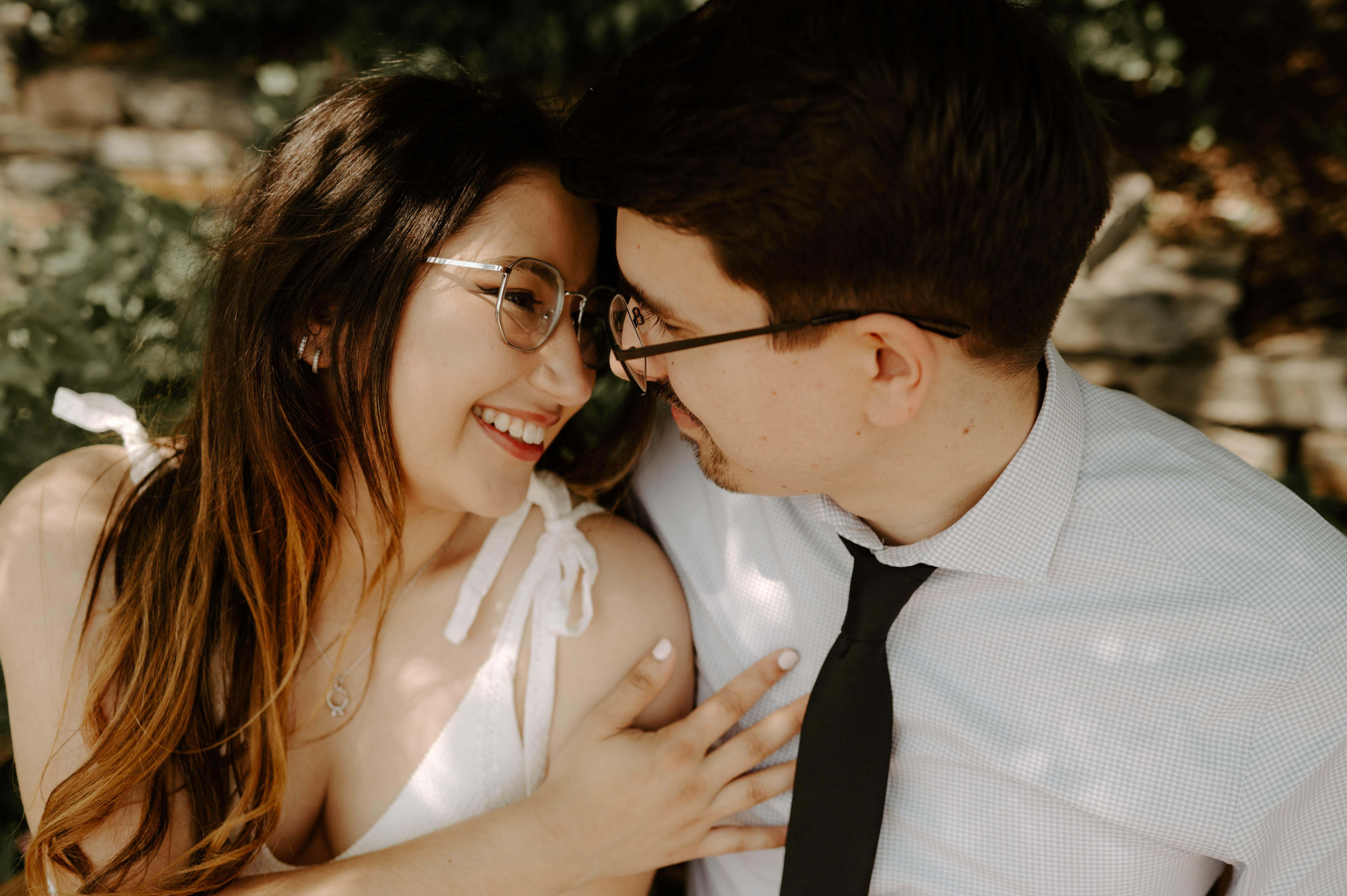 The Wedding Website of Aaron Voiovich and Elise Cruz-Krause