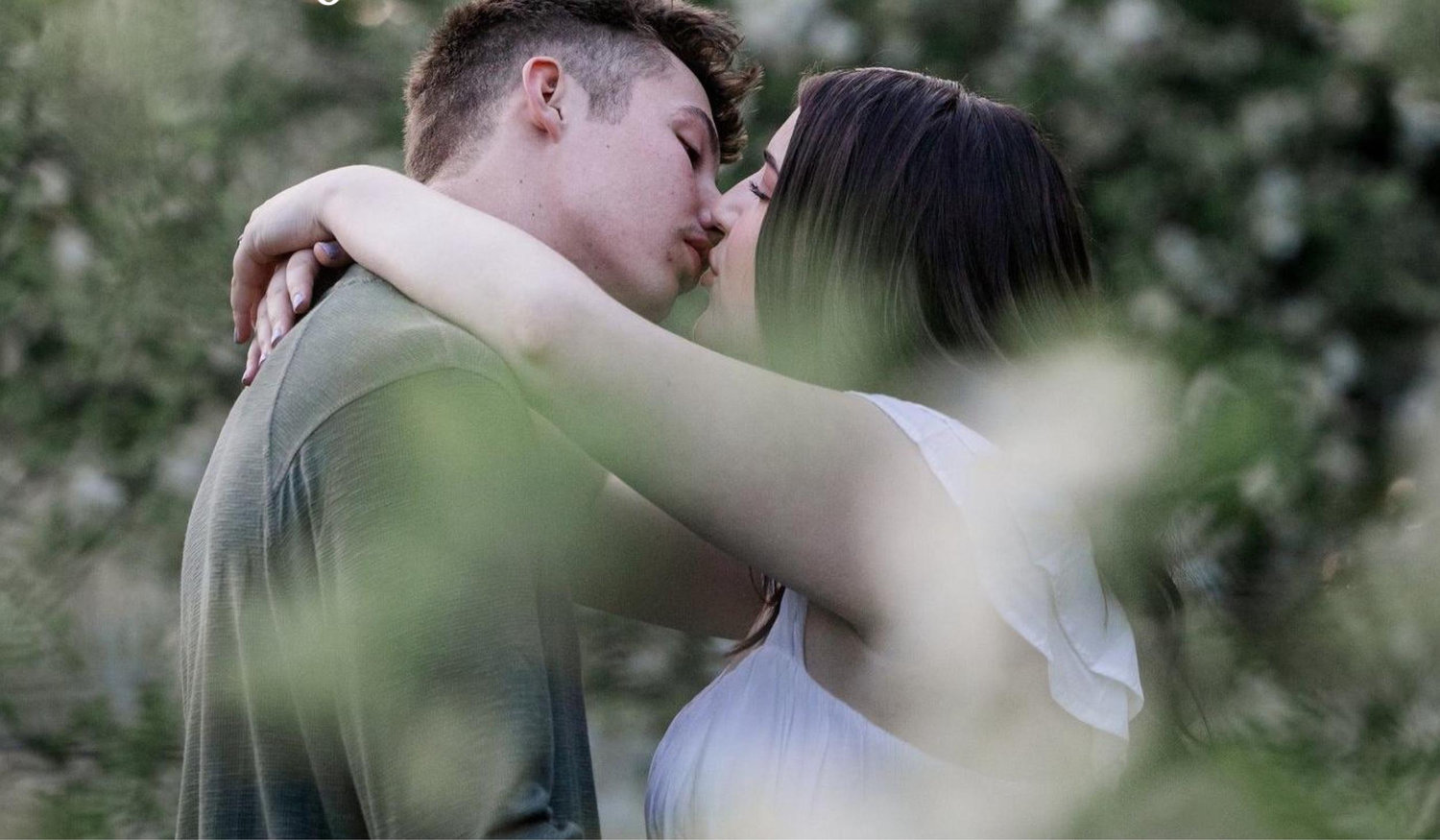The Wedding Website of Jennifer Hallberg and Jonah Mocklin