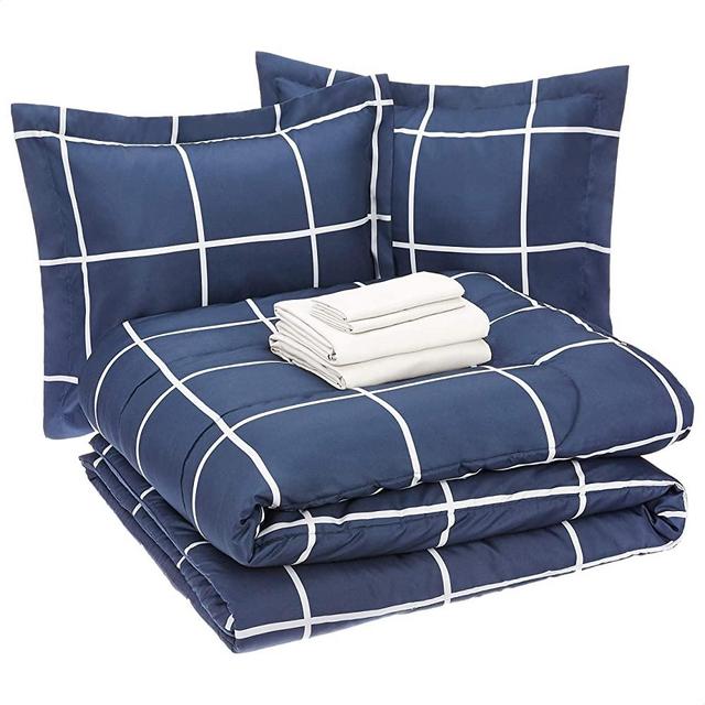 Amazon Basics 7-Piece Lightweight Microfiber Bed-in-a-Bag Comforter Bedding Set - King, Navy with Simple Plaid