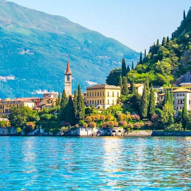 Hotel on Lake Como