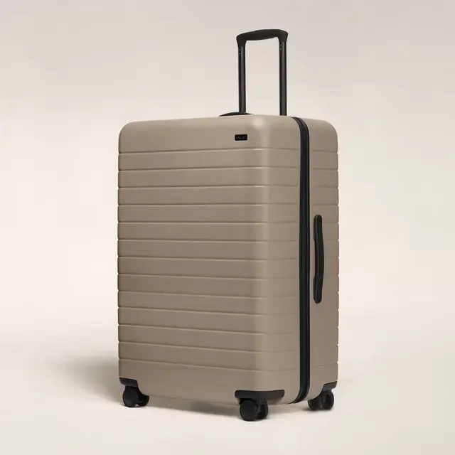 Away - Large Suitcase in Sand Color
