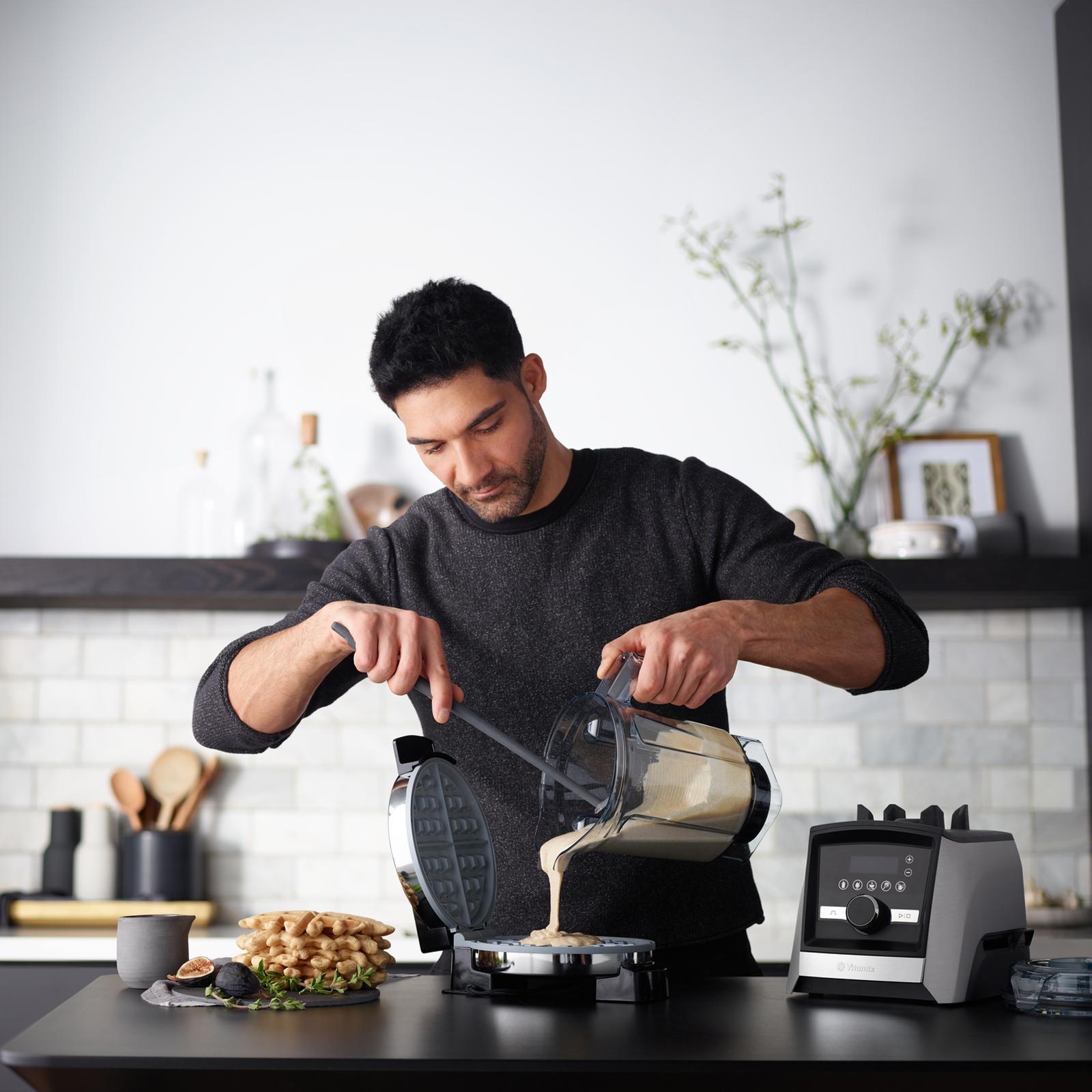 Vitamix Under Blade Scraper: A Really Helpful Accessory