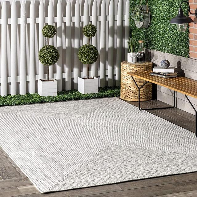 nuLOOM Lefebvre Braided Indoor/Outdoor Area Rug, 8' x 11', Ivory