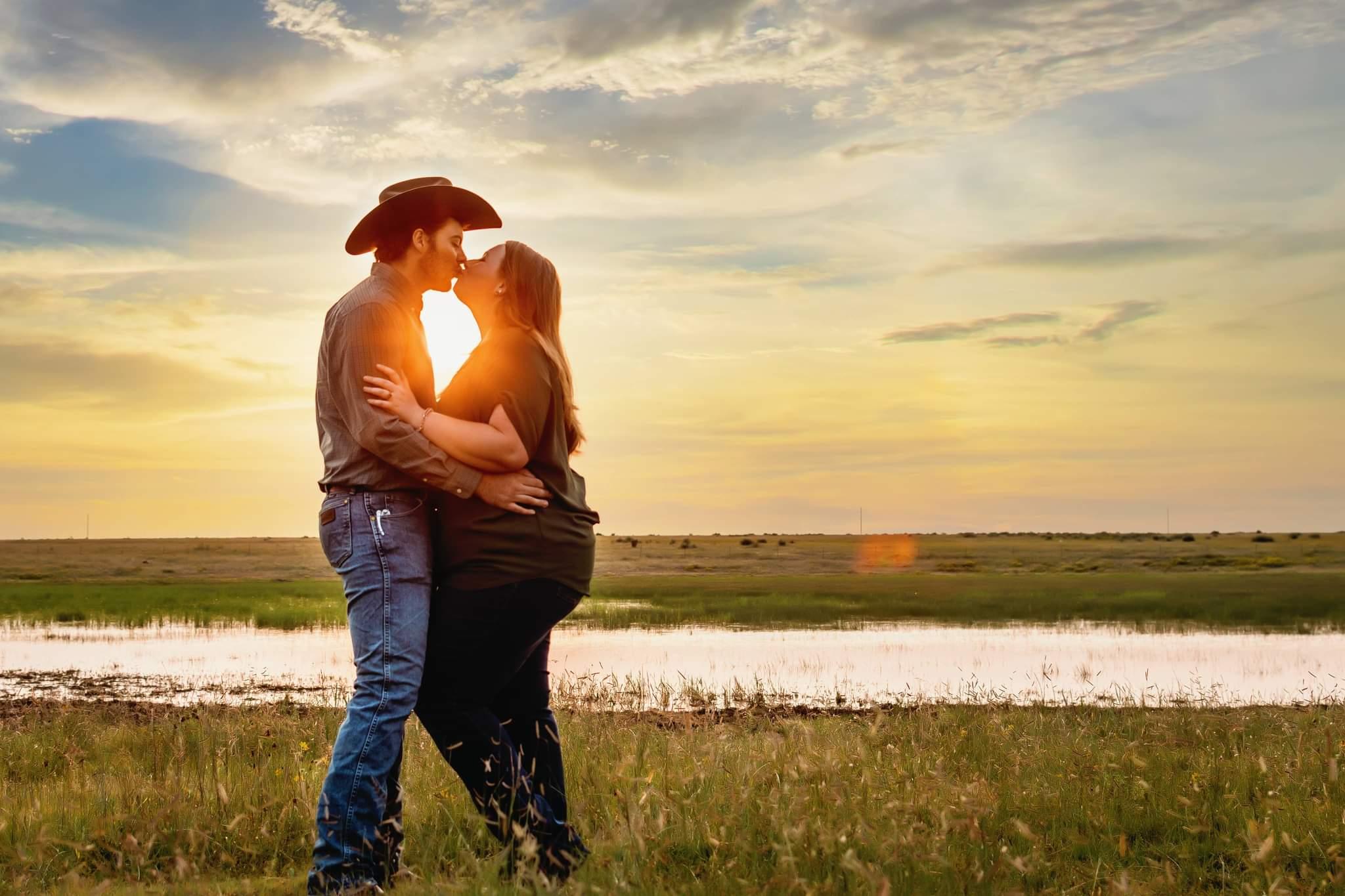 The Wedding Website of Rebecca Rush and Dustin Stevens