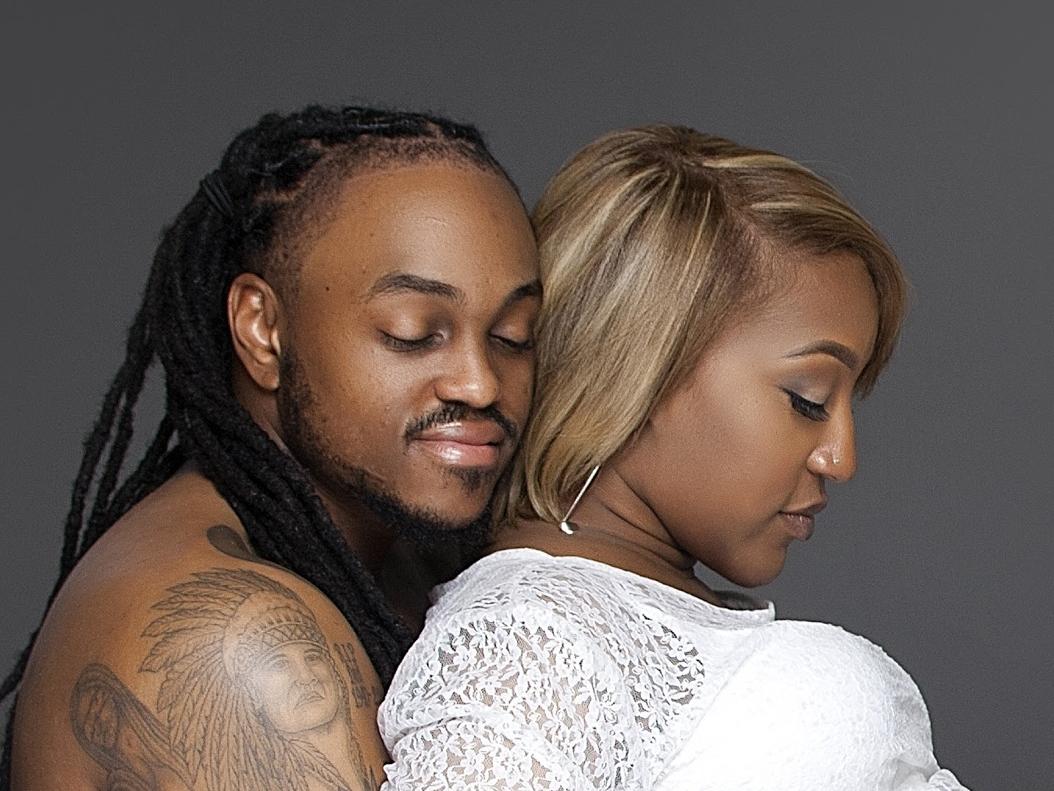 The Wedding Website of Keisha Brunson-Swearingen and James Griffin Sr.