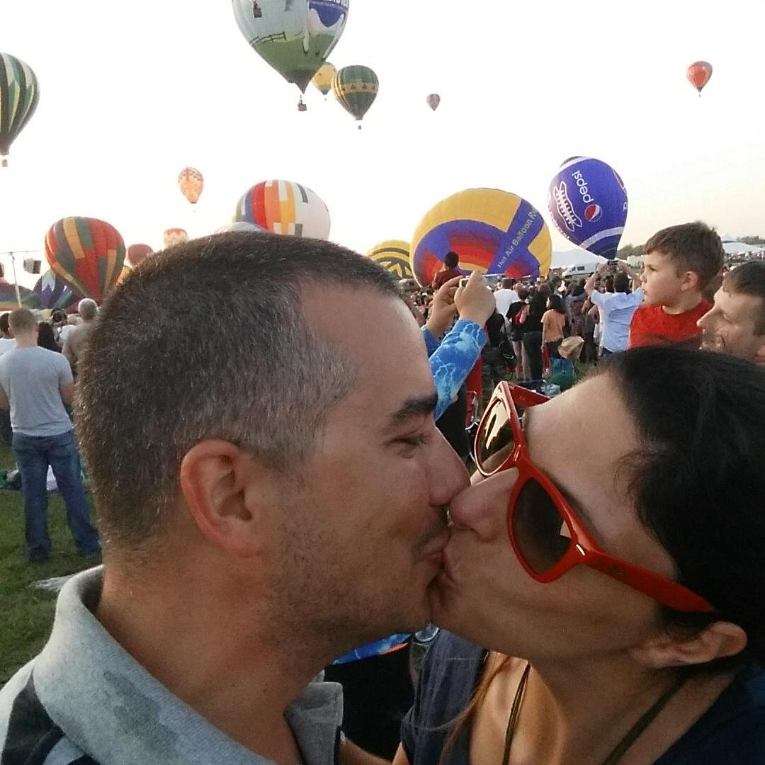 LOVE IS IN THE AIR.....