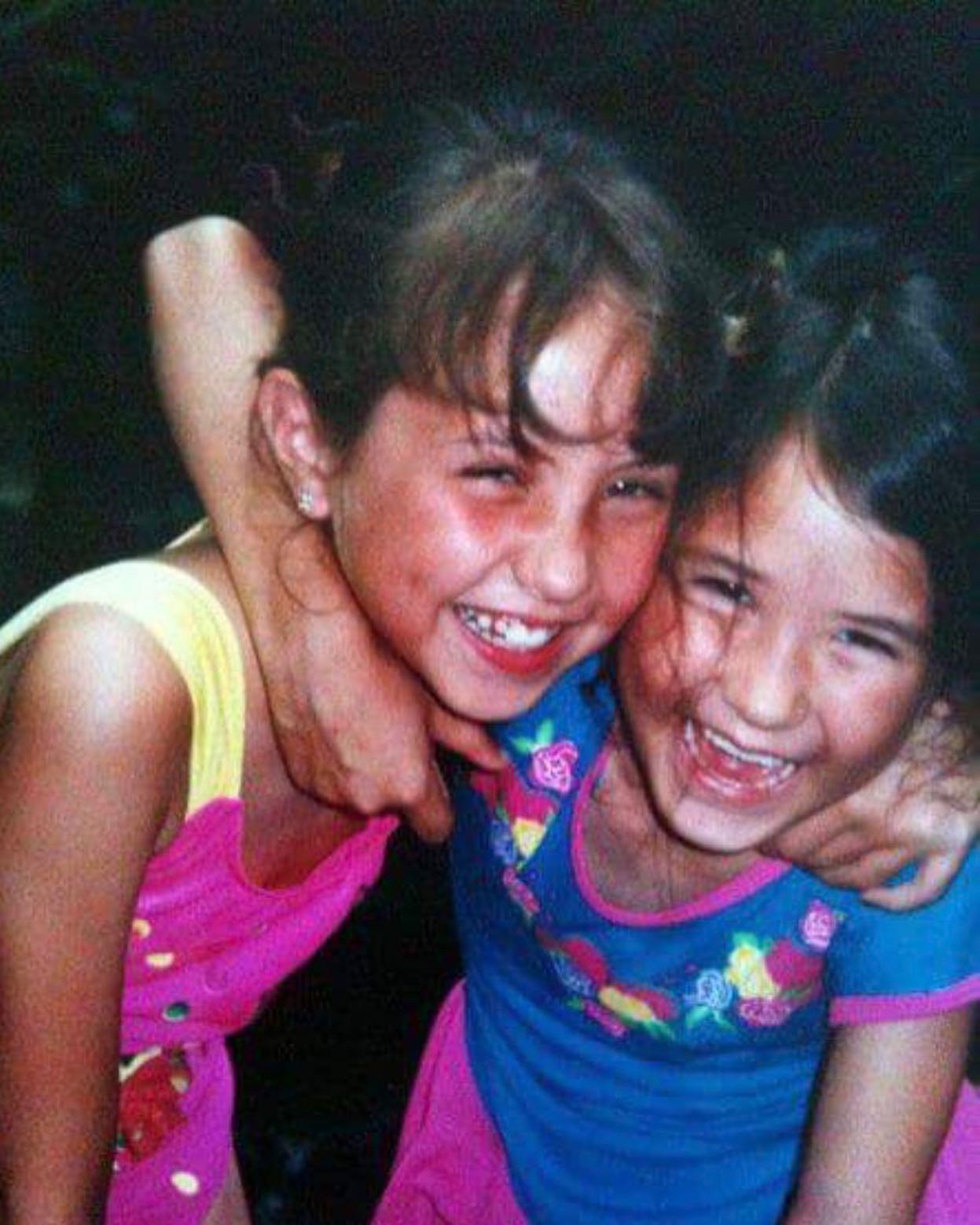 Alyssa and her sister Natalie