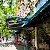 Auntie's Bookstore