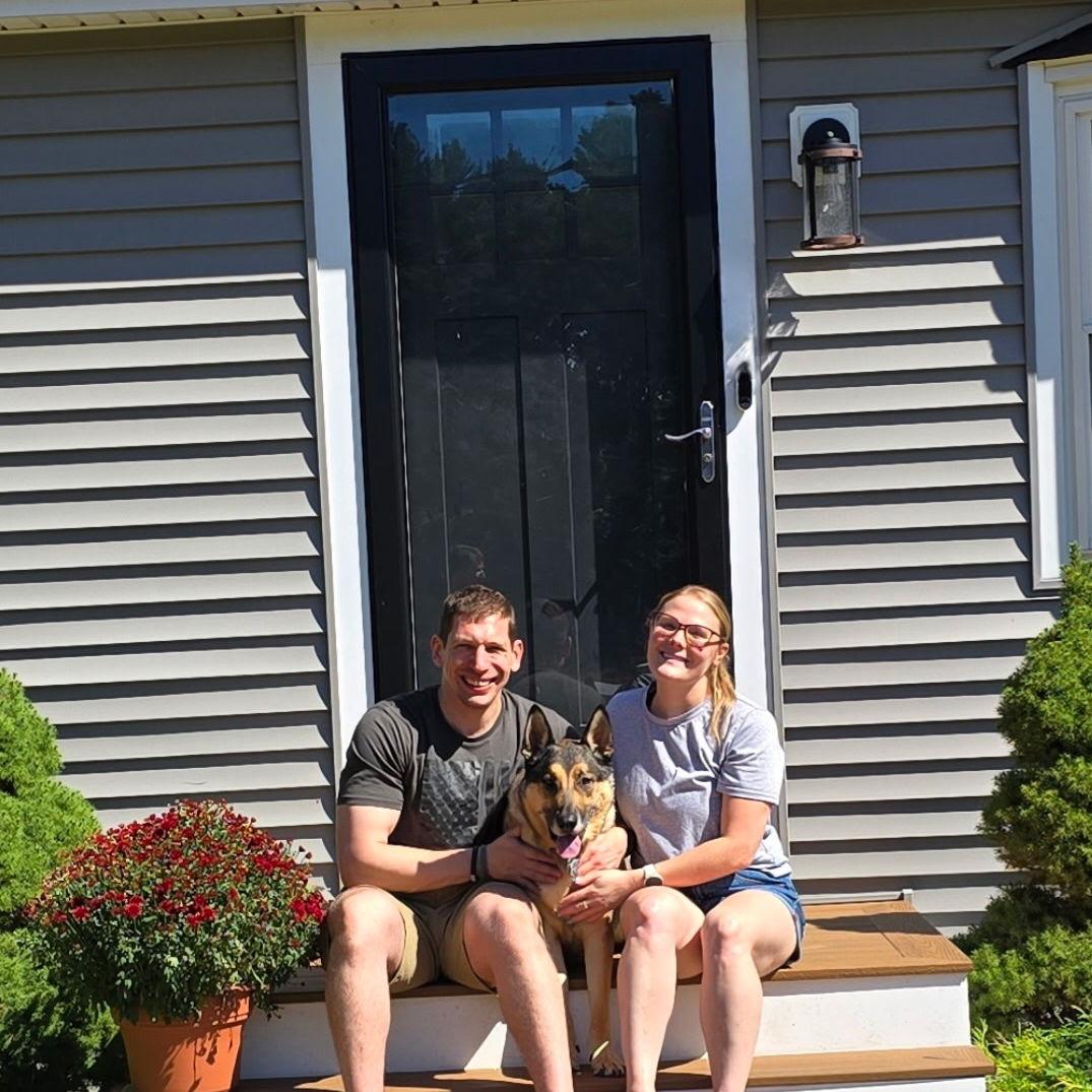 Bought a house!!