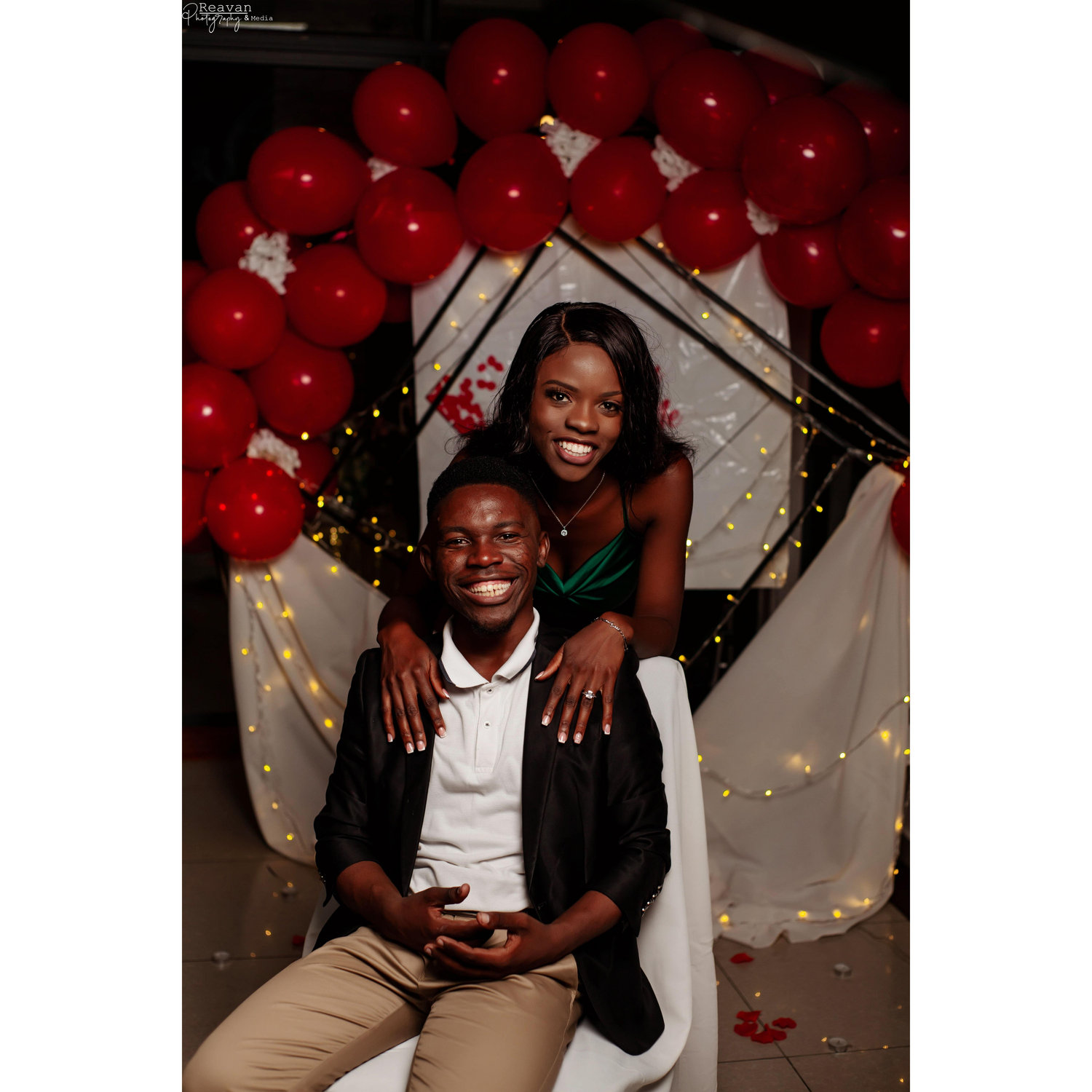 Friends that became lovebirds, lovebirds that spent their lives together