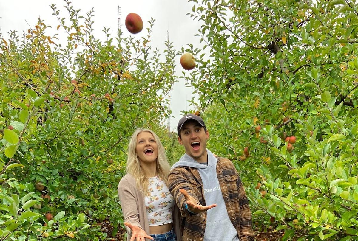 The Wedding Website of Zoey Ackermann and Chase Daknis