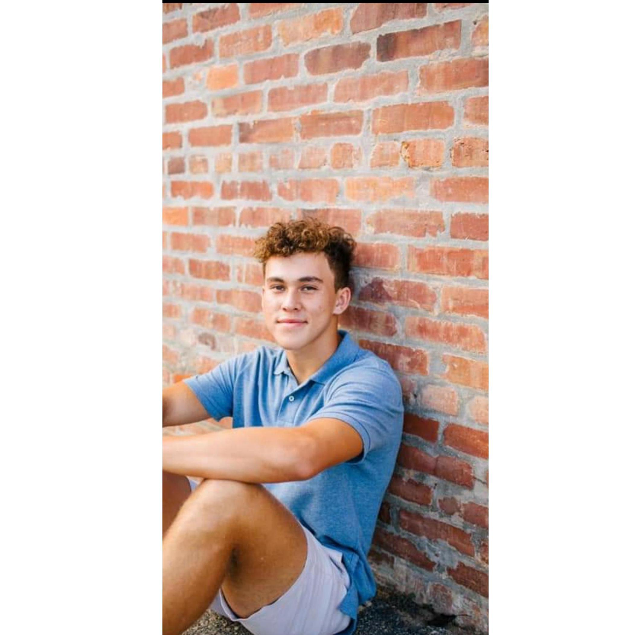 Taylor Dixon is one of the coolest guys you'll ever meet. You can certainly trust him with your life. The world is certainly getting someone special. #widereceiveroftheyear