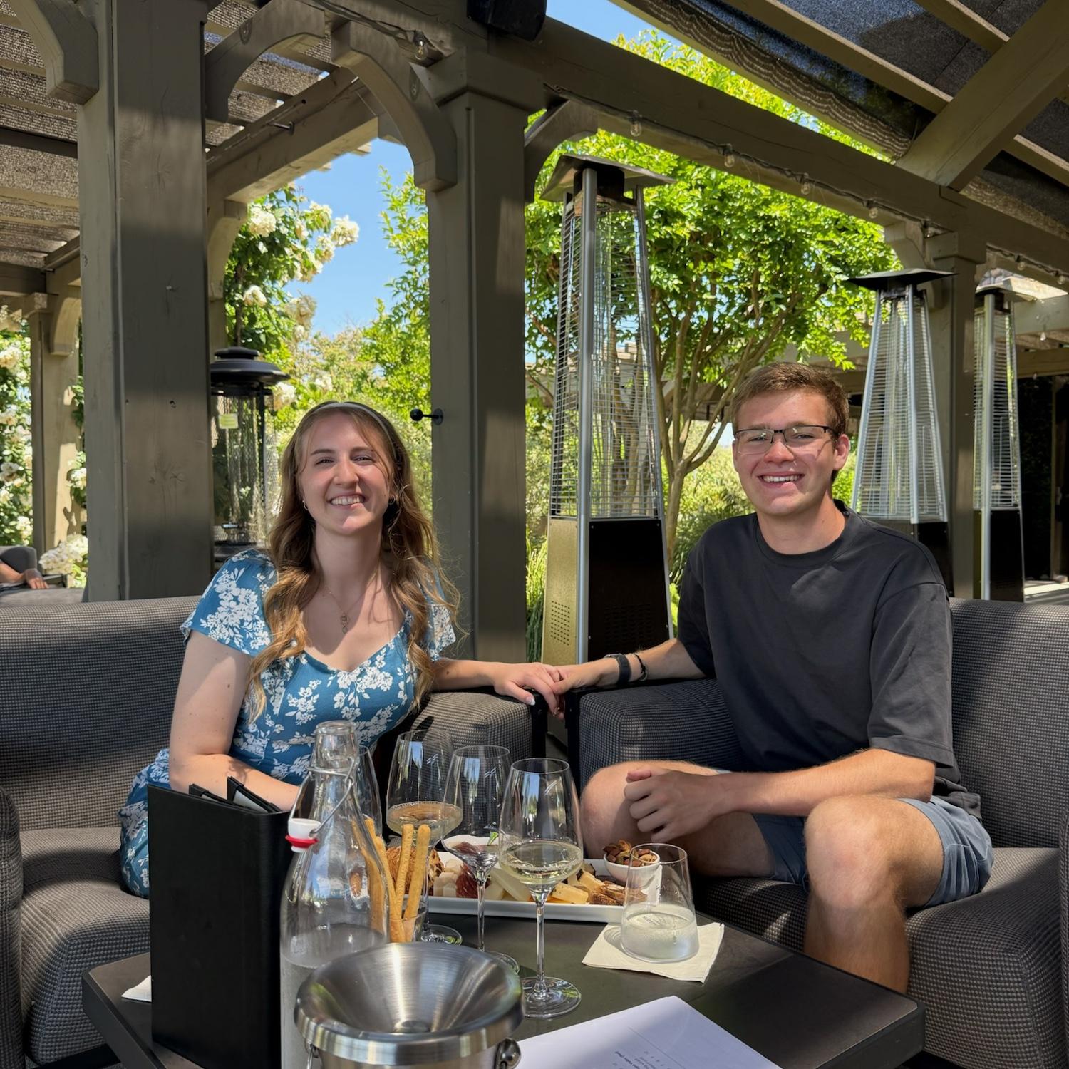 Wine tasting in Napa for our 1 year anniversary!