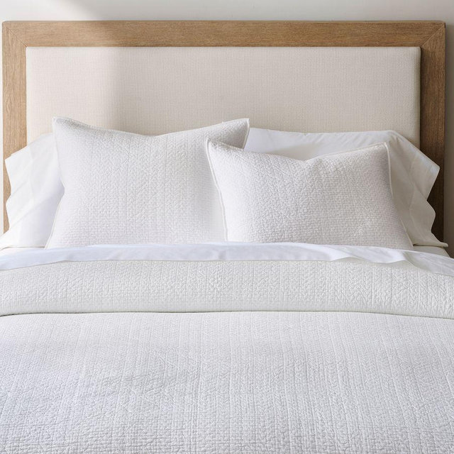 Ulitmate Summer Essential Quilt, White, Full/Queen