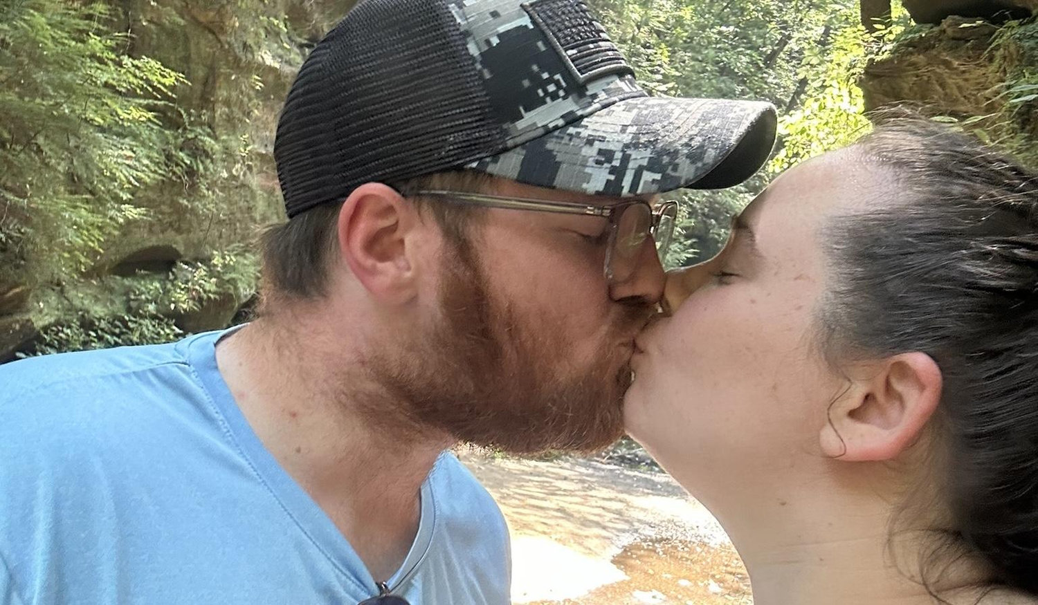 The Wedding Website of Amanda Ritchey and Brett Farrell