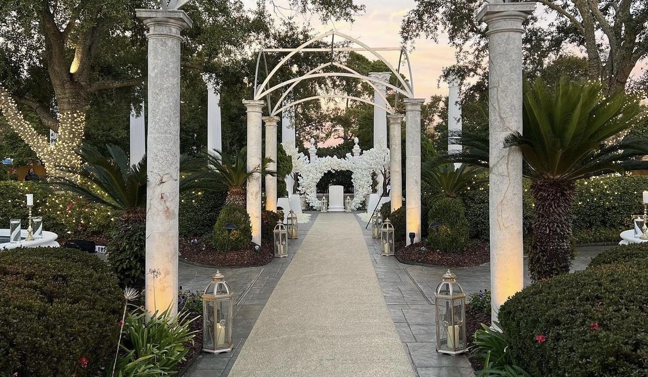 The Wedding Website of Janelle J. Reyes and Kinte’ L. Haynes