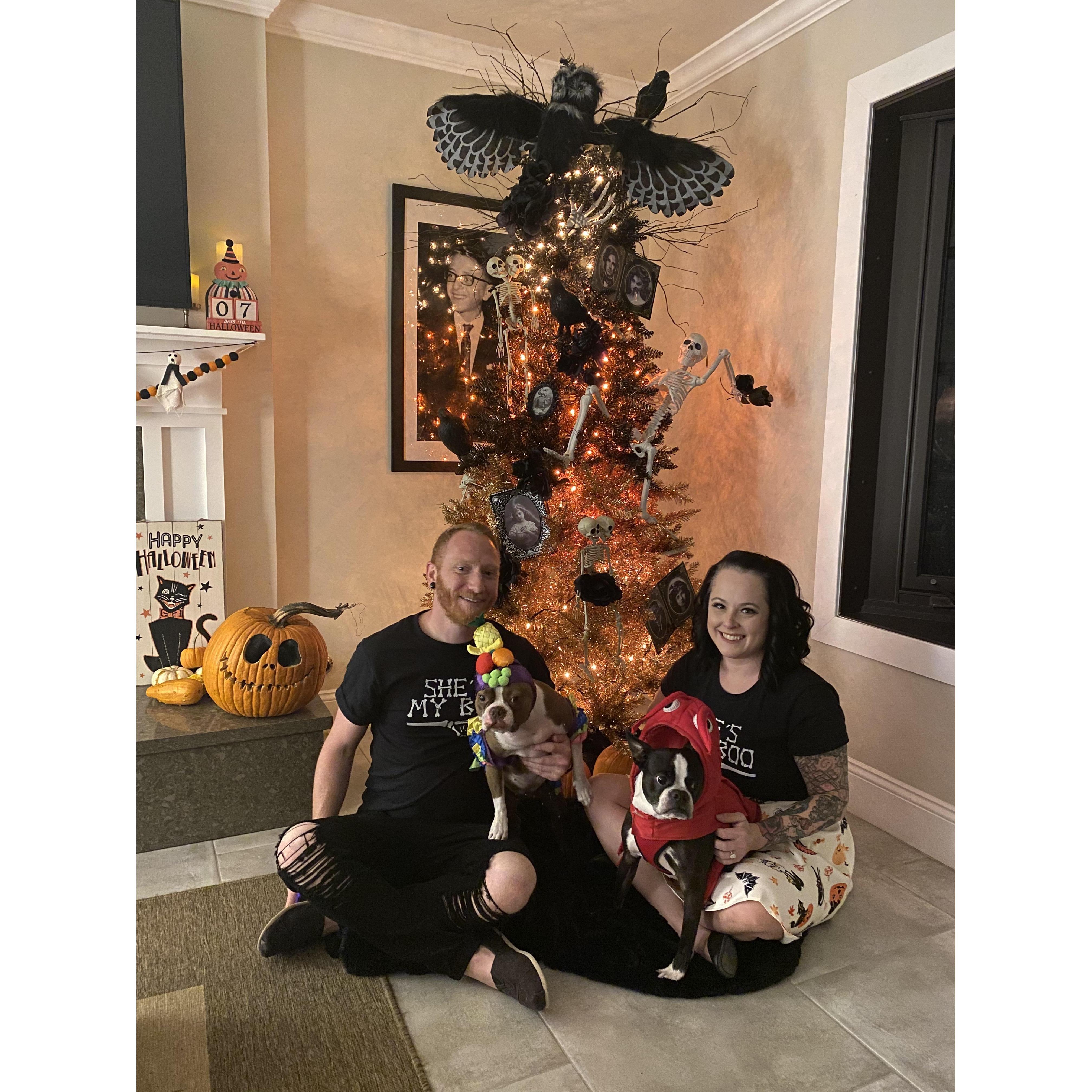 It ain’t Halloween without a Halloween tree!