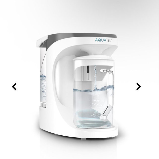 AquaTru Glass Carafe