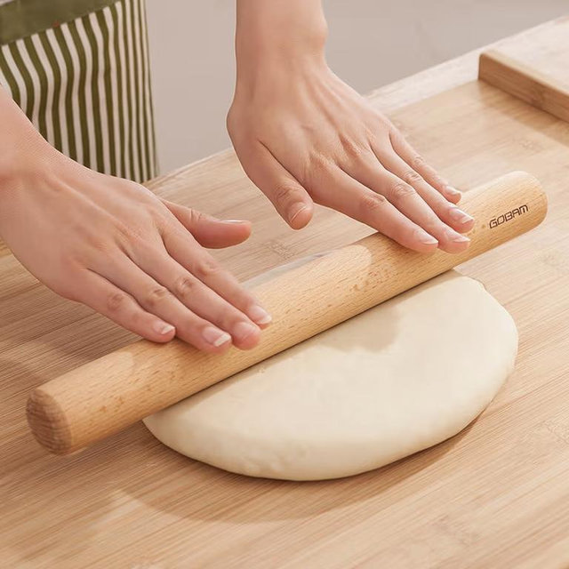 GOBAM Wood Rolling Pin, Small - Dough Roller for Pasta, Cookies, Pie, Pizza, Chapati, Fondant, Rolling Pins for Baking, Bread Making Tools and Supplies - 11 x 1.38 Inches