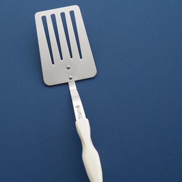 Slotted Turner