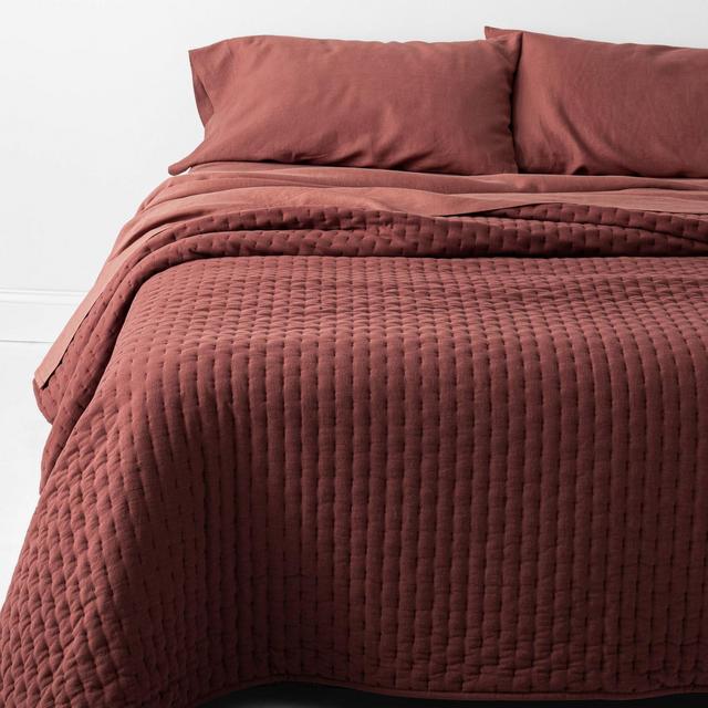 King Cashmere Blend Quilt Dark Clay - Casaluna™
