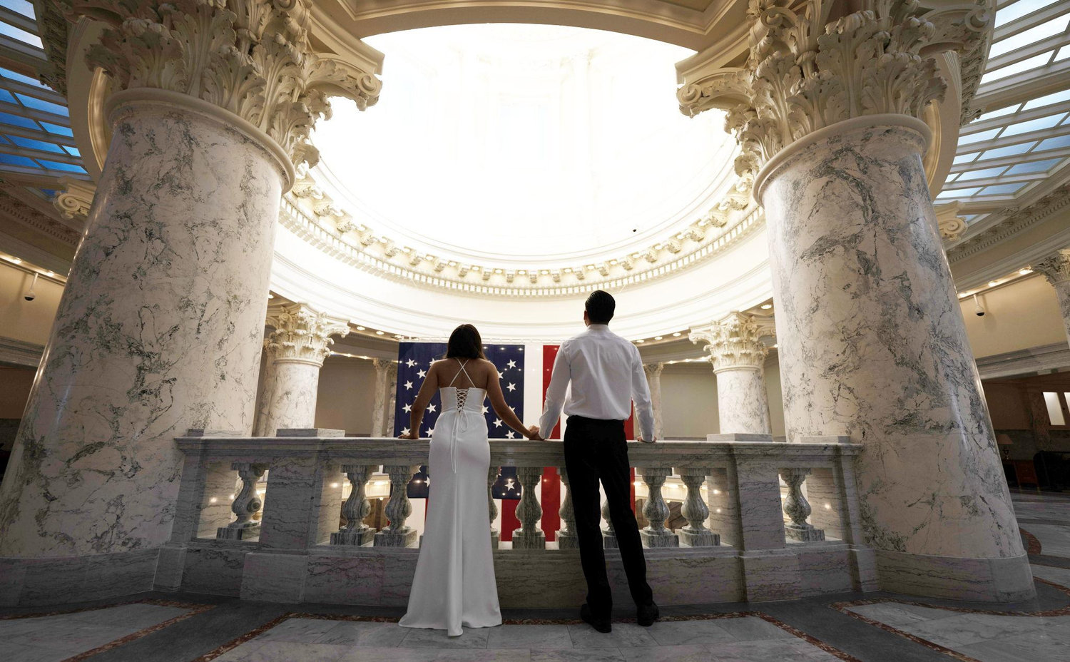 The Wedding Website of Vyctoria Fontana and Reed Yandell
