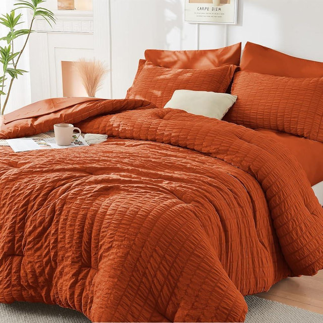 HYMOKEGE Burnt Orange Queen Comforter Set Seersucker 7 Pieces, All Season Luxury Bed in a Bag for Bedroom, Bedding Set with Comforters, Sheets, Pillowcases & Shams