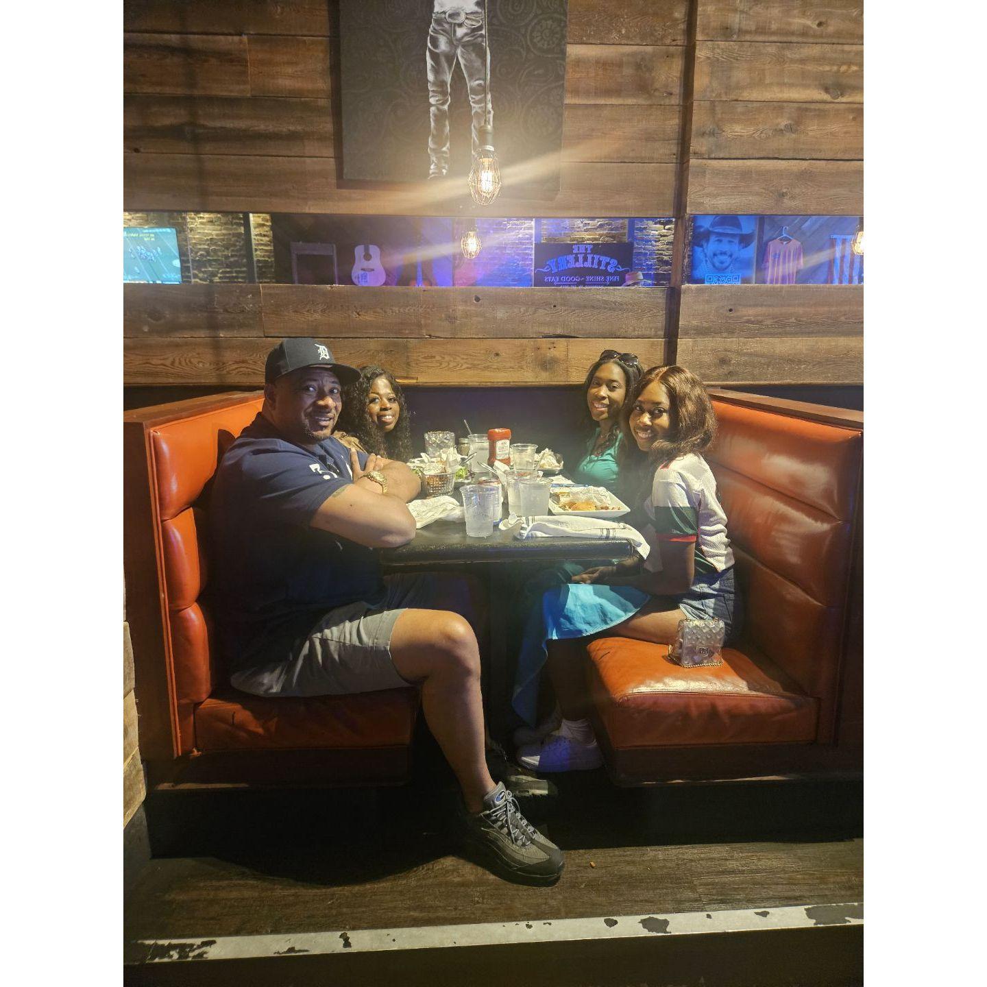 Listening to live music and eating good food in Nashville