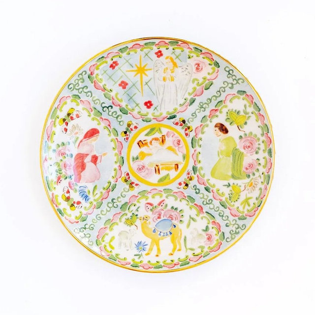 Rose Medallion Nativity Porcelain Plate — Catherine Cartie